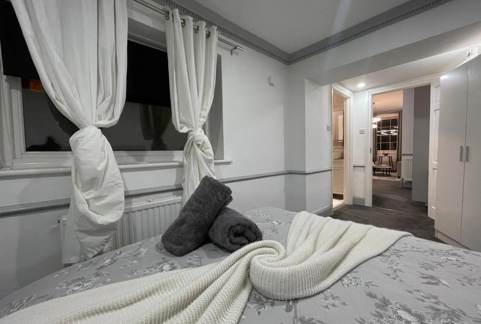 Modern & Central 1 Bedroom For 4 Guests In Brighton 0*,